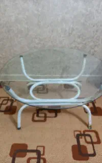 میز گرد چهارنفره بدون صندلی