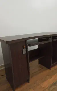 میز کامپیوتر و تحریر در حد نو