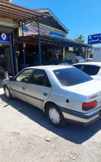 خودرو۴۰۵