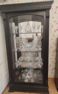 بوفه شیشه ای آینه دار