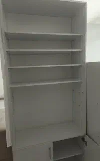 کمد و کتابخانه