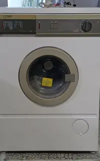 لباس شویی ارج