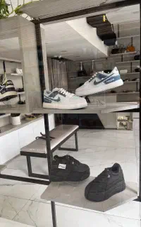 فروشنده کیف