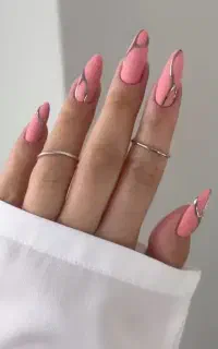 ناخن 600 همراه ژلیش پا رایگان...