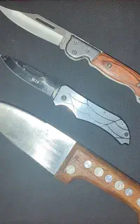چاقو فروشی یا معاوضه با پرنده