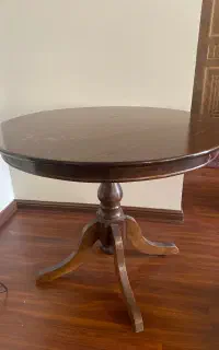 میز گرد ۴نفره
