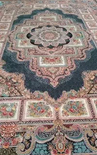 فرش ۹ متری در حد نو