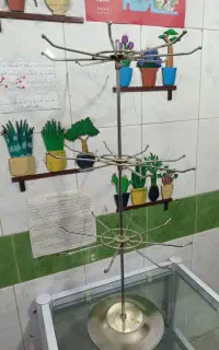 رگال گردان ۳ طبقه رو میزی