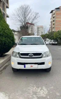 تویوتا هایلوکس 2010