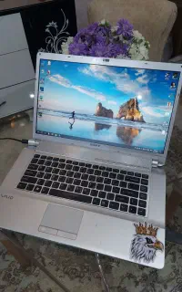 لپ تاپ سونی رم ۴ صفحه ۱۷اینچ رنگ مشکی