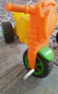سه چرخ سالم سالم