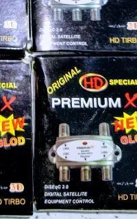 سوئیچر 4 به 1 پرمیوم مدل premium x new glod اچ دی