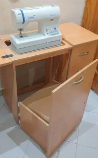 میز چرخ خیاطی