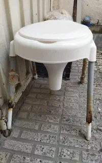 توالت فرنگی