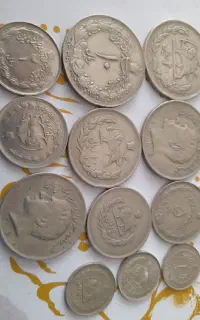 سکه های شاهی جمهوری و دینار