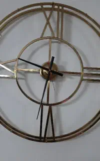 ساعت دیواری