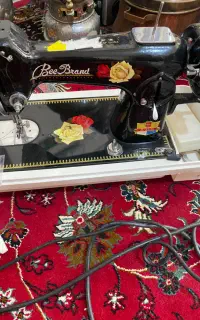 دو عدد چرخ خیاطی مارشال