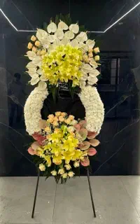 کد505(فروشگاه اینترنتی بدون بیعانه) دسته گل تاج گل