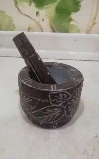 قابلمه سنکی و هاون سنگی