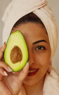 خدمات پاکسازی پوست برای خانمها و آقایان