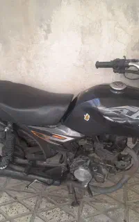 موتورسیکلت کی وا  ۱۵۰ مدل ۹۶