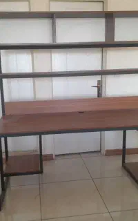 میز کامپیوتر