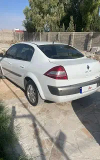 مگان سفید مدل ۲۰۱۲