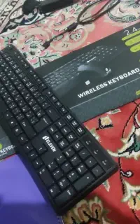 کیبورد وایرلس WK800