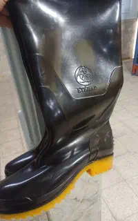 چکمه مشکی ساق بلند
