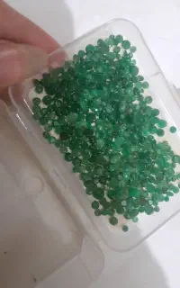 سنگ یا نگین