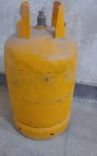 کپسول زردصیحیح وسالم