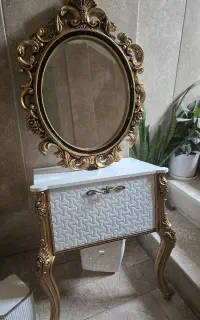 کنسول  بهمراه  اینه  سرویس بهداشتی