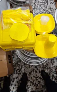 سرویس ظروف پلاستیکی مسافرتی ۱۲ عددی