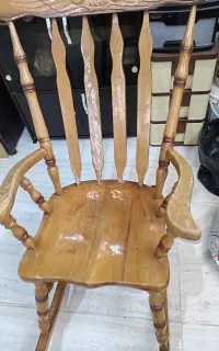 صندلی راک ( مادر بزرگ )