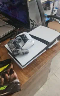PS5 pro دو دسته