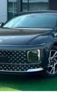 آزرا گرنجور 2023