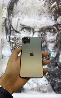 آیفون ۱۱پرو مکس ۲۵۶ مشکی باطری ۷۰