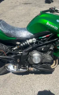 موتور بنلی ۳۰۰ مدل ۹۶