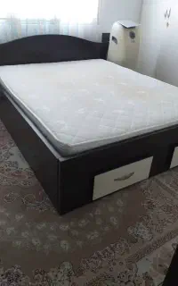 تخت ۲نفره به همراه تشک طبی برند