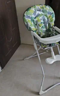 صندلی غذای کودک