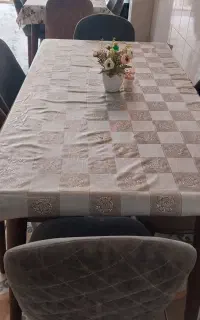 غذا خوری ۶ نفره در حد نو