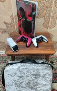 ps5 دو دسته همراه با شارژر و کیف