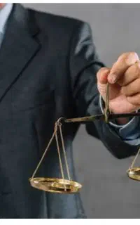 وکیل پایه یک دادگستری مرکز