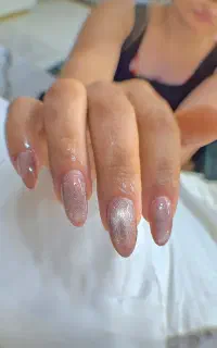 خدمات و آموزش ناخن(آفر)