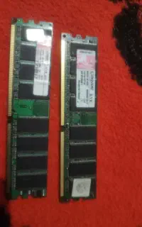 ۳عدد رم ddr1