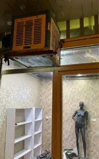 لوازم دسته دوم خیاطی فروشی
