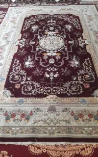 فرش ۹ متری ۹۰۰ شانه در حد نو