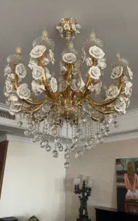 لوستر گل چینی و آویز کریستال برند