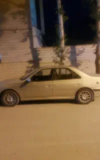 خودرو پژو پرشیا مدل ۱۳۸۰