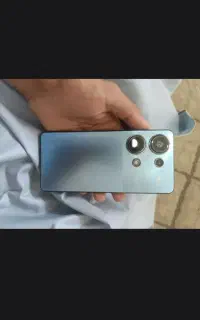 380000